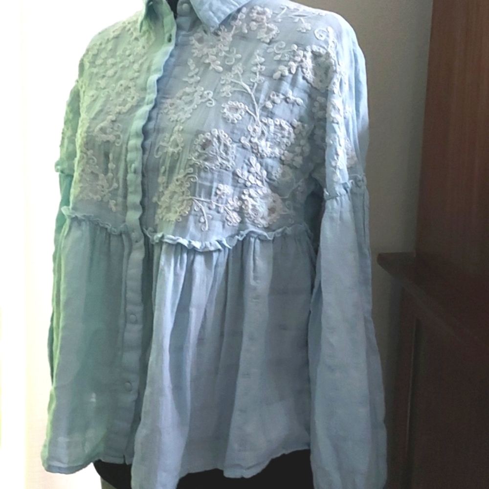 Zara embroidered shirt - Picture 6 of 6